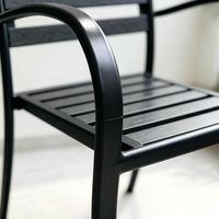 Fauteuil de jardin moderne en WPC imperméable, chaise d'extérieur portable avec structure métallique pour villa, balcon et restaurant