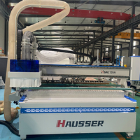 Fresadora CNC de Alta Precisión Hausser de 3 Ejes con Motor de Husillo ATC de 9kw y Engranaje para Producción de Gabinetes de Cocina de Madera/MDF