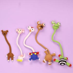 Uzun Boyunlu Tembel Hayvan Kolye Ucu Düğümlenebilir DIY Tığ İşi Bebek Yün İpliği Karikatür Desenli Sevimli ve İlginç Çanta Süsü TV Temalı <span class=keywords><strong>Kawaii</strong></span> Ürünleri - Product Image 1
