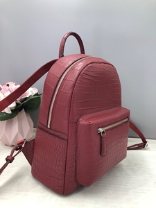 กระเป๋าเป้หนังผู้ชายระดับไฮเอนด์ หนังจระเข้แท้ 100% - Product Image 4