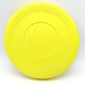 Özelleştirilmiş 18cm Pet oyuncak frizbi plastik köpek uçan daire açık eğitim oyuncak çocuk yetişkin spor silikon frizbi - Product Image 3