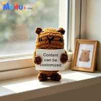 Poupée Amigurumi Capybara Positive au Crochet Fait Main avec Carte Inspirante, Jouet Tricoté d'Appui Émotionnel, Compagnon de Bureau Amusant