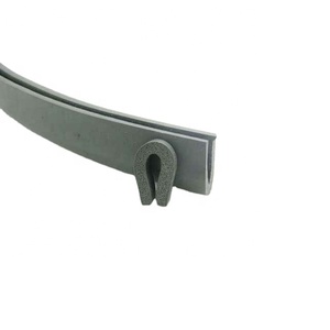 <span class=keywords><strong>U</strong></span> Kênh Con Dấ<span class=keywords><strong>u</strong></span> Dải Bọt Cao Su Trung Quốc Không Tiê<span class=keywords><strong>u</strong></span> Chuẩn Silicone Bọt OEM 14*20 Mm,14*20 Mm 0.3-0.4G/Cm3 20-25 Shore C CN;GUA Đen - Product Image 1