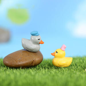 ミニチュア小さな黄色のアヒル妖精の庭のテラリウムフィギュアマイクロ景観装飾人形の家の装飾子供ギフト & おもちゃ - Product Image 3