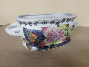 Alta calidad Qianlong Jingdezhen <span class=keywords><strong>pintado</strong></span> <span class=keywords><strong>a</strong></span> <span class=keywords><strong>mano</strong></span> patrón de hoja de tabaco maceta de escritorio maceta de porcelana china antigua - Product Image 4