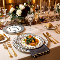 Service de vaisselle en céramique Art Déco de luxe, noir et blanc, géométrique, bord doré, assiettes en porcelaine pour hôtel, mariage, restaurant, vente en gros
