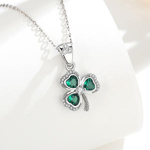 Kalung Liontin Daun Semanggi Tiga Daun Merryshine Green Cubic Zirconia, Perhiasan Sederhana Nan Cantik untuk Wanita - Product Image 3
