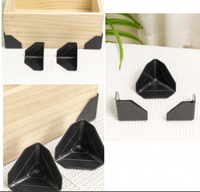 YiFa PEP-79 Protection d'angle en plastique de haute qualité, taille personnalisée, résistante, durable et résistante à l'usure pour la protection des bords des boîtes en carton