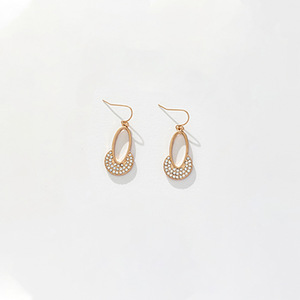 Parure Collier et Boucles d'Oreilles Goutte d'Eau Géométrique en Alliage de Zinc Style Européen et Américain, Bijoux de Soirée Tendance avec Diamants en Alliage - Product Image 4