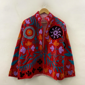 Chaqueta Bomber Unisex Hecha a Mano de Terciopelo Rojo y Algodón con Bordado, Estilo Vintage Boho, Arte Folclórico Suzani, Diseño Floral Étnico con Hilo - Product Image 1