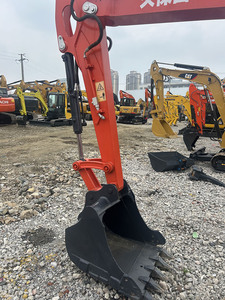 Mini-excavatrice Kubota KX163 d'occasion, 5,6 tonnes, petite pelleuse à vendre - Product Image 6