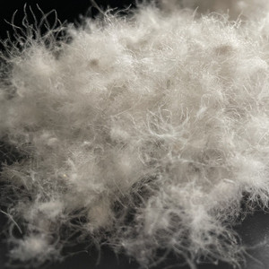 Gilet d'hiver pour <span class=keywords><strong>femme</strong></span> en duvet d'oie ultraléger, gris délavé, 65% duvet de canard, 500 grammes de puissance de gonflage, certifié OEKO-TEX - Product Image 2