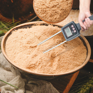 Tk100 Moisture Analyzer Forage <b>Grass</b> <b>Dried</b> Chili Moisture Detector Digital Display 460x75x35mm Plastic Body - Product Image 1