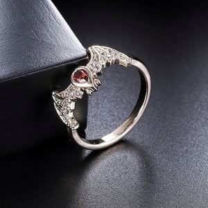 Anillos de Pareja Retro Punk con Zirconia, Anillo Abierto de Murciélago Animal para Hombres y Mujeres, Anillo de Murciélago Animal Hip Hop Punk, Anillo de Murciélago Chapado en Oro con Zirconia - Product Image 2