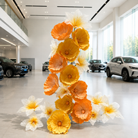 Tour de fleurs géante en papier jaune-orange, installation d'installations florales artificielles pour événements de mariage, décoration florale commerciale