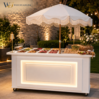 Présentoir de Buffet Mobile Minimaliste Moderne en Fer Forgé Personnalisé avec Logo sur Mesure pour Événements Extérieurs et Traiteur