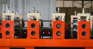 เครื่องทำกระเบื้องเคลือบผนังขนาด18เมตร/นาทีเครื่องขึ้นรูปม้วน<span class=keywords><strong>กระเบื้อง</strong></span><span class=keywords><strong>หลังคา</strong></span>ขึ้นรูปแกนมอเตอร์ปั๊มมอเตอร์ - Product Image 4