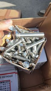 윙 볼트 M6 M8 M10 탄소강 스테인레스 스틸 합금 재료 날개 볼트 및 너트 - Product Image 3