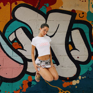 उच्च गुणवत्ता वाले कस्टम मूल y2k खाली सफेद लक्जरी टी-शर्ट कपास टी-शर्ट टी शर्ट बच्चों के लिए फसल शीर्ष - Product Image 1