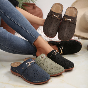 Sandalias QLFashion Gladiator de cuña con plataforma, talla grande, novedad de primavera, huecas, con suela gruesa, hebilla de pedal, estilo Baotou, media sandalia para mujer con amortiguación. - Product Image 1