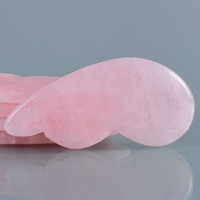 HY Wholesale Planche Gua Sha en Quartz Rose Naturel Sculpté en Forme d'Aile de Nuage, Outils de Massage Facial