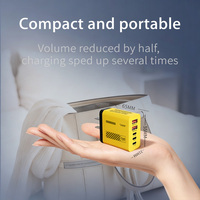 Chargeur USB C 240W Total, 3 ports USB C, 2 ports USB A, 5 ports PD avec câble rétractable pour ordinateur portable, tablette, téléphone, écouteurs, OEM