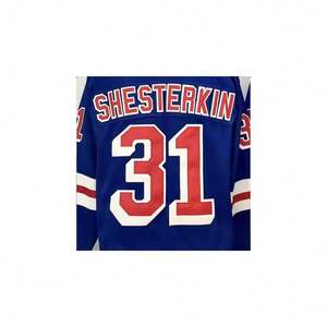 Camiseta de hockey nacional cosida de la mejor calidad roja de Detroit Lucas Raymond - Product Image 4