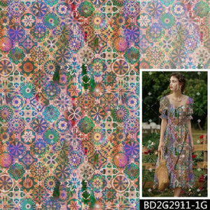 Produttore fornitore di cotone leggero tessuto stampato con motivi etnici per abiti eleganti e arredi per la casa - Product Image 6