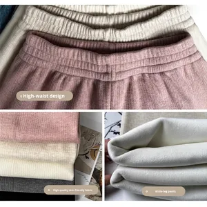 2025 autunno inverno nuovi <span class=keywords><strong>pantaloni</strong></span> Casual a vita alta da <span class=keywords><strong>donna</strong></span> transfrontaliera <span class=keywords><strong>pantaloni</strong></span> in maglia larga in Cashmere foderati in pile" - Product Image 4