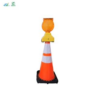 ไฟ LED สะท้อนแสง700มม. ทรงกรวยจราจรสไตล์ USA - Product Image 1