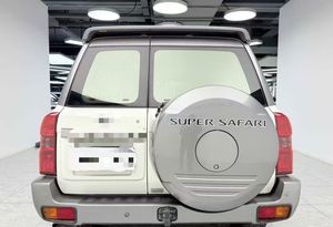 Accessoires pour nissan Patrol Y61 Feux de pare-chocs arrière Super Safari Pickup Parts - Product Image 6