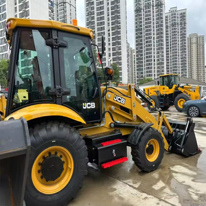 Retroexcavadora JCB 3CX Usada de Alta Calidad |   Control del Piloto |   Brazo Extensible Disponible - Product Image 2