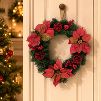 Karangan Bunga Natal Artifisial Grosir dengan Poinsettia Merah, Buah Pinus, Buah-buahan, dan Hiasan Bola untuk Dekorasi Pintu Depan saat Liburan