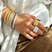 Ensemble de bijoux plaqué or 18 carats avec zircone cubique, bracelet, bague, collier et boucles d'oreilles texturés en forme de trèfle, style italien pour femmes