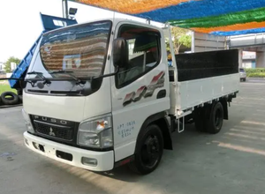 Parachoques delantero exterior de camión japonés de alta calidad y bajo <span class=keywords><strong>precio</strong></span> n <span class=keywords><strong>Mitsubishi</strong></span> <span class=keywords><strong>Canter</strong></span> 2006 <span class=keywords><strong>2007</strong></span> - Product Image 4