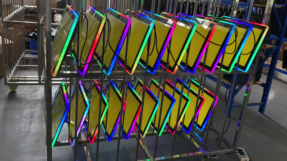 23,6-calowy ekran dotykowy PCAP ze światłami LED do gier POG LOL Machine RouIette 7