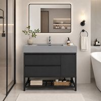 Ensemble de meuble-lavabo moderne autoportant en acier inoxydable avec miroir LED et vasque intégrée pour salle de bain d'hôtel ou de villa