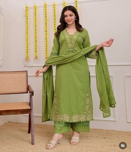 Ensemble Kurta A-Line en coton de qualité supérieure pour femmes avec broderie lourde tenue ethnique indienne traditionnelle pour festival de mariage et fête - Product Image 1