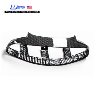 Kits de interiores de fibra de carbono visible Purosangue, cubiertas para las rejillas de ventilación traseras del aire acondicionado para Ferrari FUV - Product Image 1
