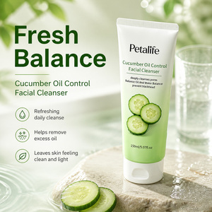 Detergente Viso Biologico Vegano con Vitamina C e Aloe Vera, Pulizia Profonda, Delicato, Lenitivo, Sbiancante, Idratante, pH Bilanciato, Etichetta Privata - Product Image 3