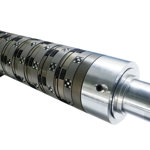 Arbre de friction différentiel gonflable sur mesure avec roulement pour machine à refendre, à âme flexible en acier/aluminium - Product Image 1