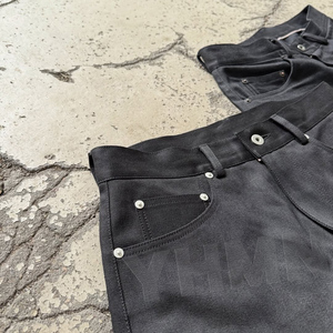 Pantalones Vaqueros de Mezclilla Japonesa para Hombre, Corte Recto, Ajustados, Desgastados, con Estilo Salvaje, Personalizados en Negro - Product Image 4