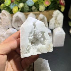 Venta al por mayor de piedra de cuarzo natural, geoda de ágata blanca, torre de cristal de ágata blanca, punta de drusa, punta de cristal brillante para decoración - Product Image 6