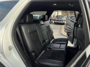 รถ SUV มือสองปี 2020 รุ่น Durango 4 ประตู ขับเคลื่อน 4 ล้อ เบาะหนัง ระบบปรับอากาศอัตโนมัติ ประหยัดน้ำมัน พวงมาลัยซ้าย กล้องมองหลัง - Product Image 6