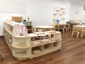 ตู้เก็บของไม้สำหรับเด็กก่อนวัยเรียนเฟอร์นิเจอร์2ชั้นวางแบบโค้ง - Product Image 5