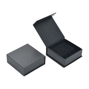 Hot Sales Custom Logo Recyclable Magnetic Gift Box Rigid Cardboard Packaging for Mobile Phone - Product Image 5