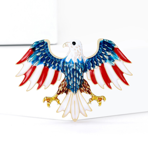 Broche Masculino Vintage de Águia em Esmalte com Efeito Gotejante, em Liga Metálica, com Design de Animal e Flor no Peito, Joia de Águia Elegante e Imponente - Product Image 2