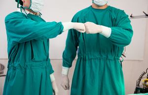 Одноразовые синтетические перчатки из латекса и винила без крема и пудры, подходят для высокоинфицируемых областей - Product Image 4