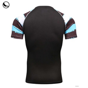 Fabricante de Rashguards de Sublimación BETHERIVAL para Jóvenes de MMA - Product Image 2