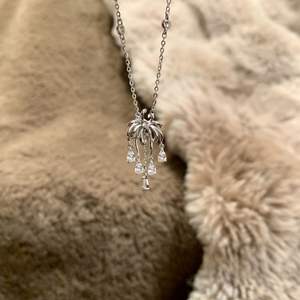 Collier pendentif en argent sterling S925 exquis, motif feux d'artifice, ensemble tournesol, diamants, niche, simple, polyvalent, petits charmes en diamant - Product Image 2